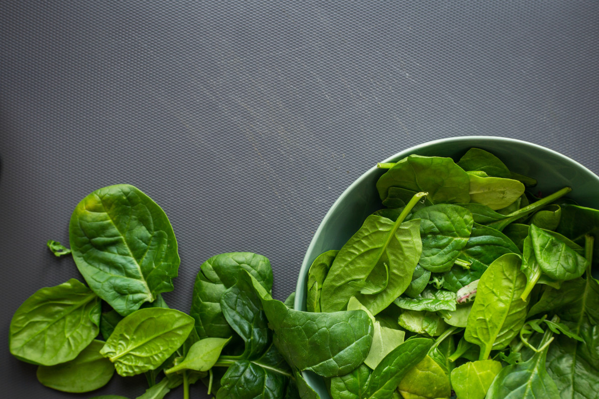 bowel with spinach